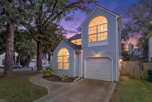 470 Wrenn Cir, Newport News, VA, 23608-3056 | Card Image