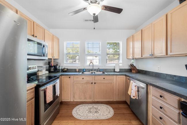 109 Post Oak Ct, House other with 3 bedrooms, 2 bathrooms and 1 parking in Kill Devil Hills NC | Image 12