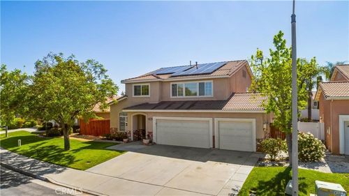 37168 Santa Rosa Glen Dr, Murrieta, CA, 92562-3263 | Card Image