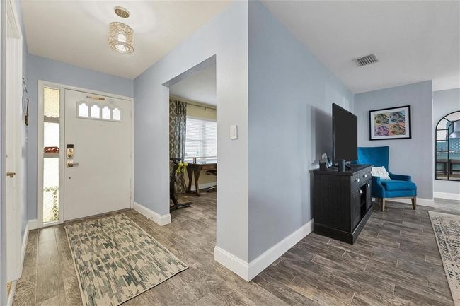 161 Sandhurst Dr, House other with 2 bedrooms, 2 bathrooms and null parking in VENICE FL | Image 4