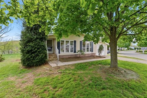 10 Rock Lake Ct N, Zelienople, PA, 16063-8908 | Card Image