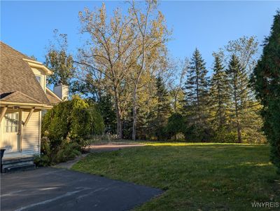 6706 Westminster Drive, House other with 4 bedrooms, 2 bathrooms and null parking in Clarence NY | Image 3