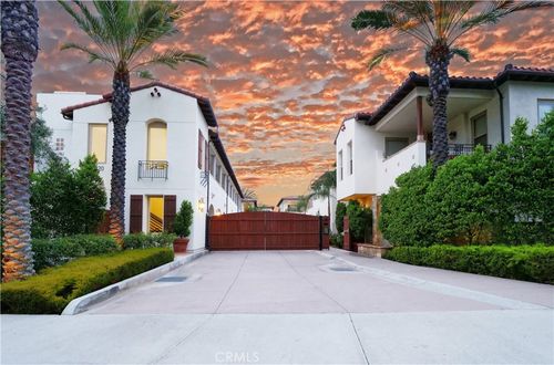 208-28220 Highridge Rd, Rolling Hills Estates, CA, 90275-3404 | Card Image