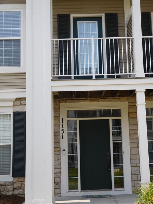 1151 Alameda Blvd, Troy, MI, 48085-6737 | Card Image