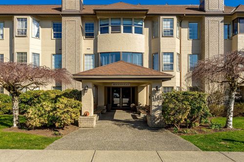 304-1488 Merklin St, White Rock, BC, V4B4C3 | Card Image