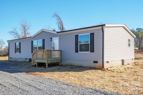 3613 Jamestown Rd, Morganton, NC, 28655-9123 | Card Image