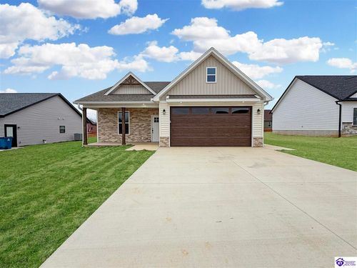 36 Robert Allen Ln, Brandenburg, KY, 40108-5462 | Card Image