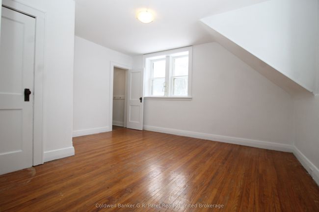 22445 Fairview Rd, House other with 3 bedrooms, 1 bathrooms and 6 parking in Thorndale ON | Image 19