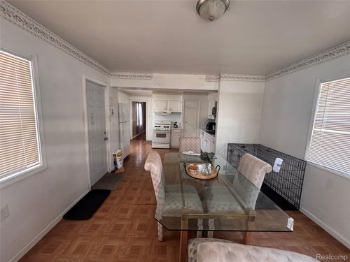 612 Alvord Ave, Flint, MI, 48507-2520 | Card Image