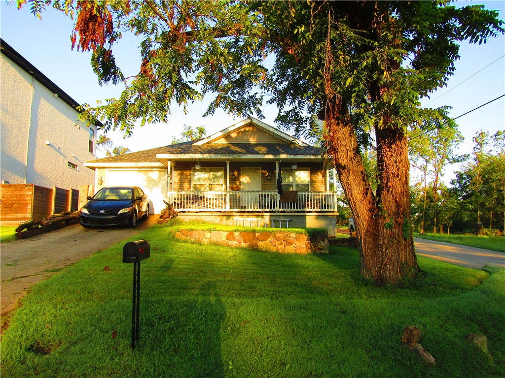 Fillmore St, Bentonville, AR 72712