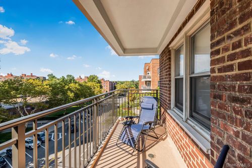apt-5b-3720 Independence Ave, Bronx, NY, 10463-1463 | Card Image