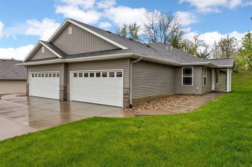 4320 Banar Ave, Cedar Rapids, IA, 52404-3452 | Card Image