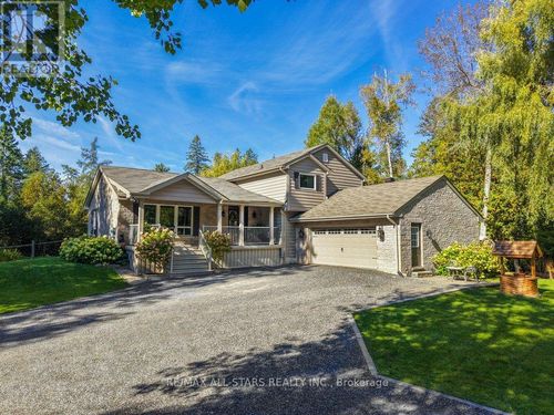 9296 8 Corners, Uxbridge, ON, L9P1R3 | Card Image
