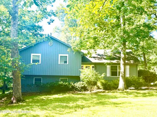 355 Rockwood Ln, Mt Washington, KY, 40047-7447 | Card Image