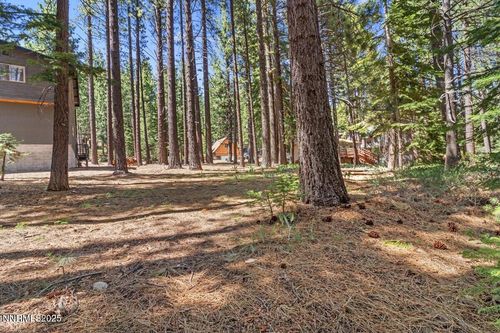 1871 Normuk St, South Lake Tahoe, CA, 96150-9310 | Card Image