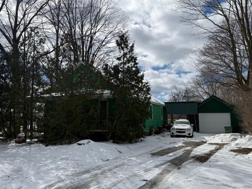 903 Cotey St, Cadillac, MI, 49601-1228 | Card Image