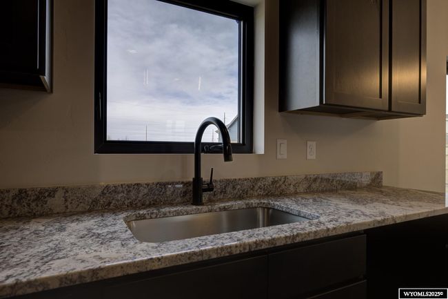 4501 Shale Cir, House other with 3 bedrooms, 2 bathrooms and null parking in Mills WY | Image 6