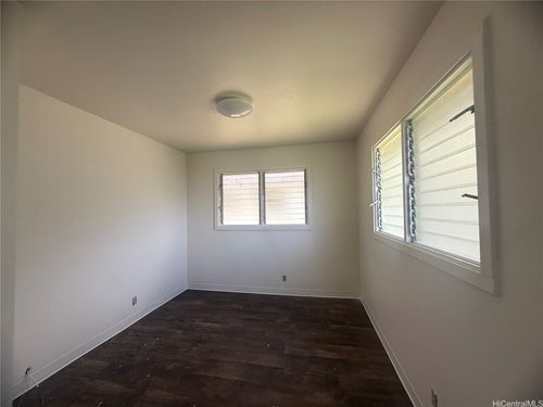 b-3333 Paalea St, Honolulu, HI, 96816-2674 | Card Image