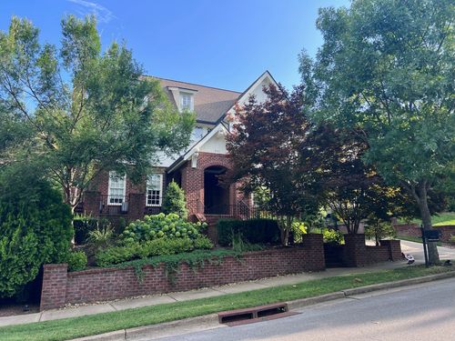 301 Morning Mist Ln, Franklin, TN, 37064-8653 | Card Image