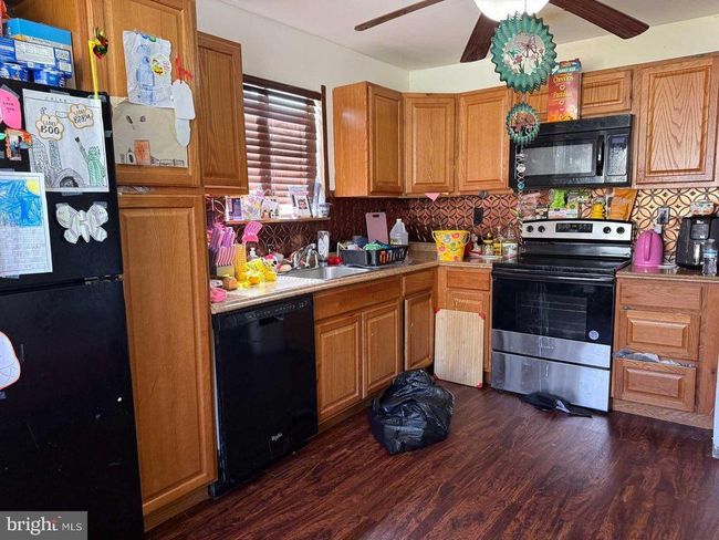 3301 Windermere Dr, Townhouse with 3 bedrooms, 2 bathrooms and null parking in Bushkill PA | Image 19