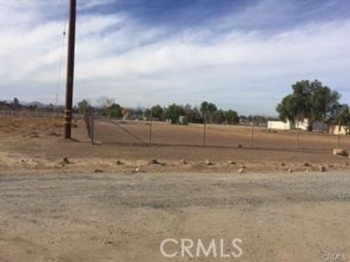 32501 Lindenberger Rd, Menifee, CA, 92584 | Card Image