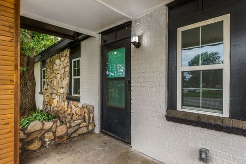 1714 Cimarron Trl, Wichita Falls, TX, 76306-4739 | Card Image