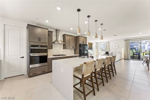 1537 Little Penguin St, Las Vegas, NV, 89138-6537 | Card Image