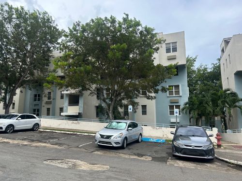 g-2710-3 Boulevard Media Luna, Carolina, PR, 00976 | Card Image