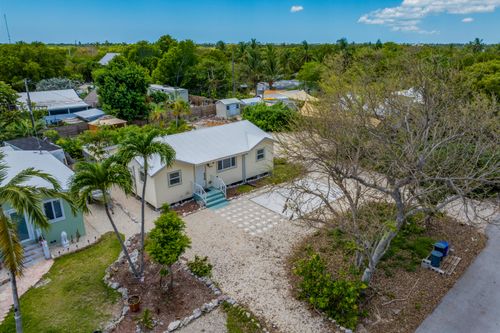 30372 Palm Dr, Big Pine Key, FL, 33043-4744 | Card Image