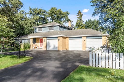 2 Marberry Dr, Prospect Heights, IL, 60070-2538 | Card Image