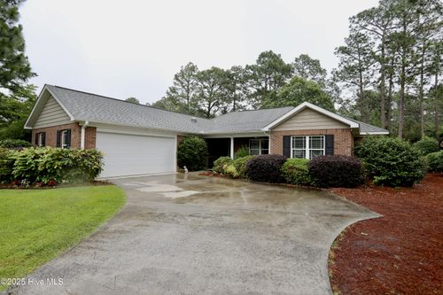 275 Pinehurst Trace Dr, Pinehurst, NC, 28374-8119 | Card Image