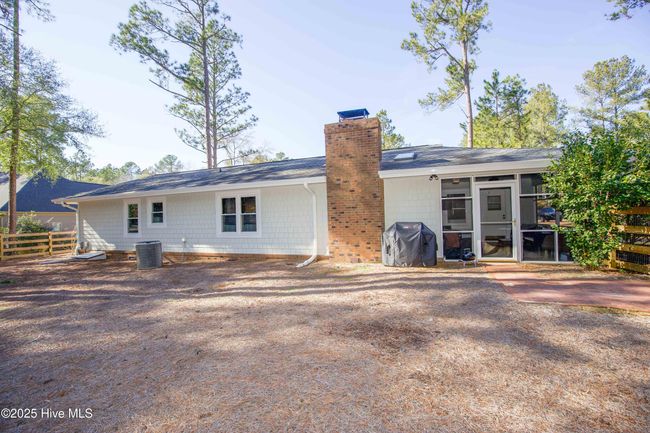 40 Tamarisk Ln, House other with 3 bedrooms, 2 bathrooms and 2 parking in Pinehurst NC | Image 51