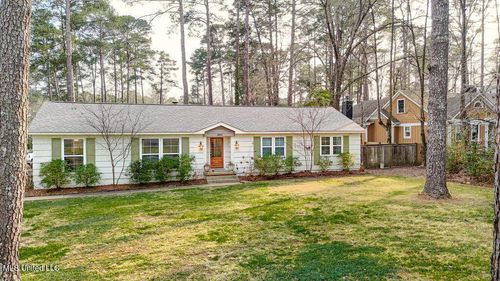1865 E Northside Drive, Jackson, MS, 39211 | Card Image