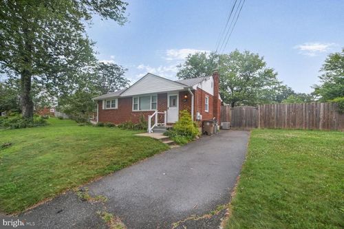 1100 Scott Ave, ROCKVILLE, MD, 20851-1021 | Card Image