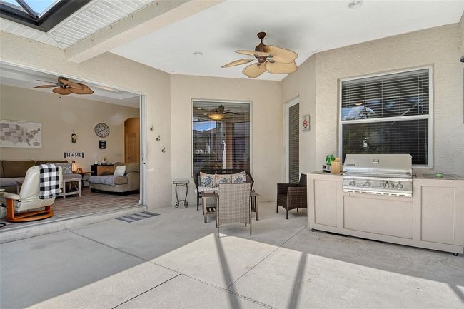 12358 Lavender Loop, House other with 4 bedrooms, 3 bathrooms and null parking in BRADENTON FL | Image 10