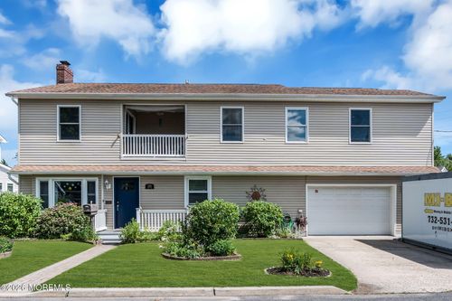 101 River Ct, Belmar, NJ, 07719-2847 | Card Image