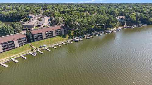 apt-102a-1740 Cliffs Lndg, Ypsilanti, MI, 48198-7336 | Card Image