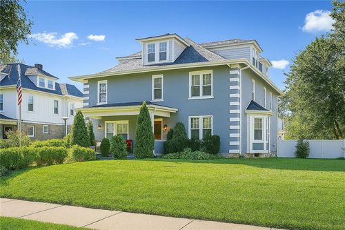 3215 Windsor Ave, Kansas City, MO, 64123-1134 | Card Image