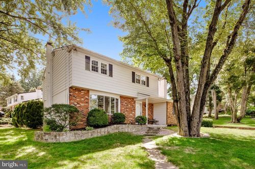 163 N Myrtlewood Ave, LANGHORNE, PA, 19047-7411 | Card Image