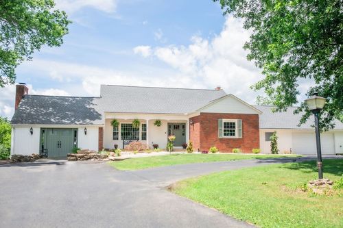 3 Coates Ln, Indiana, PA, 15701-3606 | Card Image