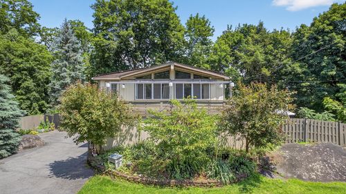 11 Beverly Ln, Peekskill, NY, 10566-4716 | Card Image