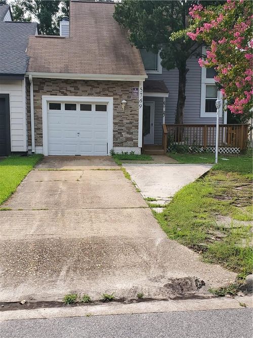5769 Albright Drive, Virginia Beach, VA, 23464 | Card Image