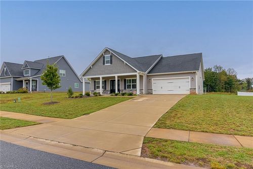 8663 Stone Valley Dr, Clemmons, NC, 27012-9971 | Card Image