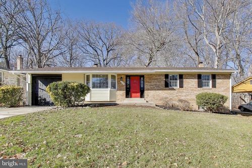 9808 Williamsburg Dr, UPPER MARLBORO, MD, 20772-4454 | Card Image