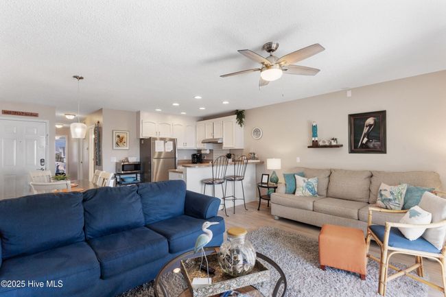 APT-2F - 1505 Carolina Beach Ave N, Condo with 2 bedrooms, 2 bathrooms and null parking in Carolina Beach NC | Image 5