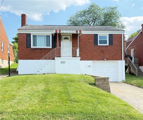 1721 Iowa Ave, West Mifflin, PA, 15122-3931 | Card Image