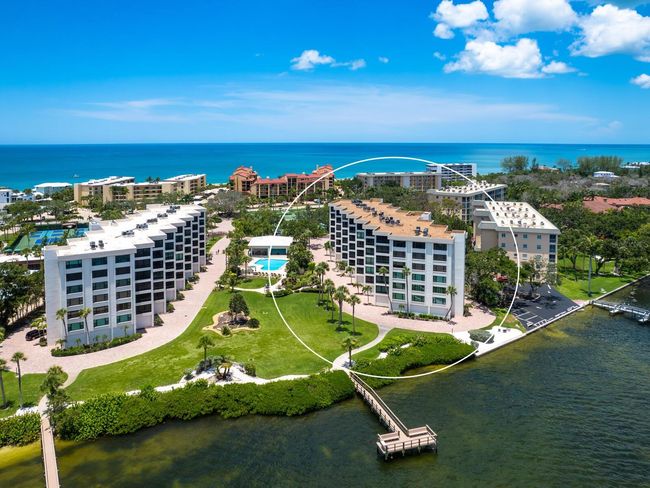 APT-104 - 8701 Midnight Pass Rd, Condo with 2 bedrooms, 2 bathrooms and null parking in SARASOTA FL | Image 4