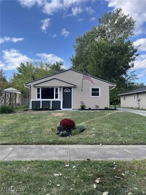 316 Brace Ave, Elyria, OH, 44035-2664 | Card Image