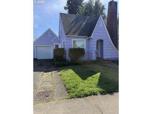 493 Park St, Lebanon, OR, 97355-3312 | Card Image