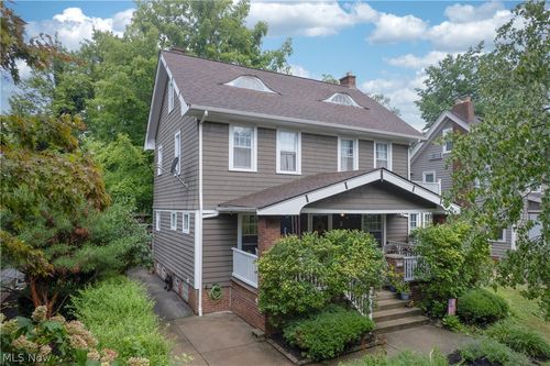 2222 Westminster Rd, Cleveland Heights, OH, 44118-2824 | Card Image